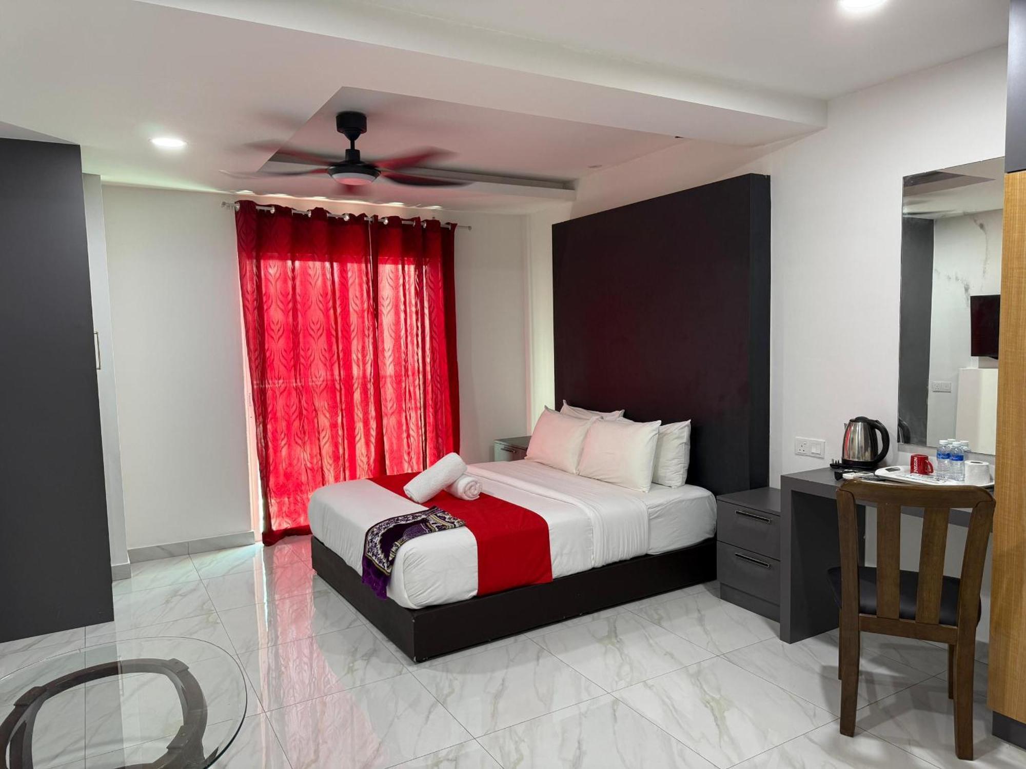 Prime Suite At Ampang - Individual Private Rooms Kuala Lumpur Exterior photo